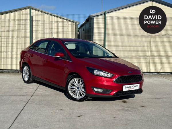 Ford Focus Saloon, Diesel, 2015, Red