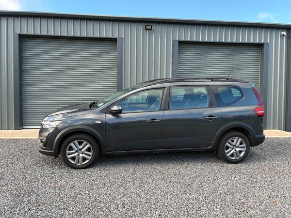 Dacia Jogger MPV, Petrol, 2023, Grey