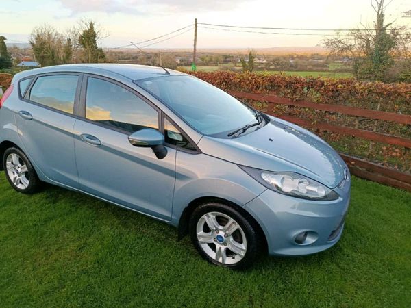 Ford Fiesta Hatchback, Petrol, 2010, Blue