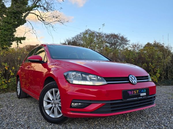 Volkswagen Golf Estate, Diesel, 2017, Red