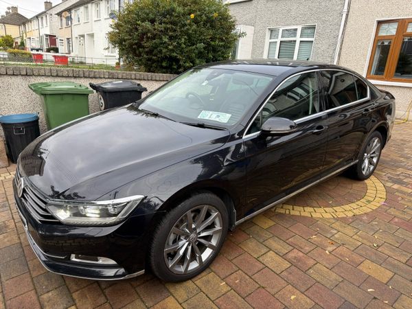 Volkswagen Passat Saloon, Petrol, 2017, Black