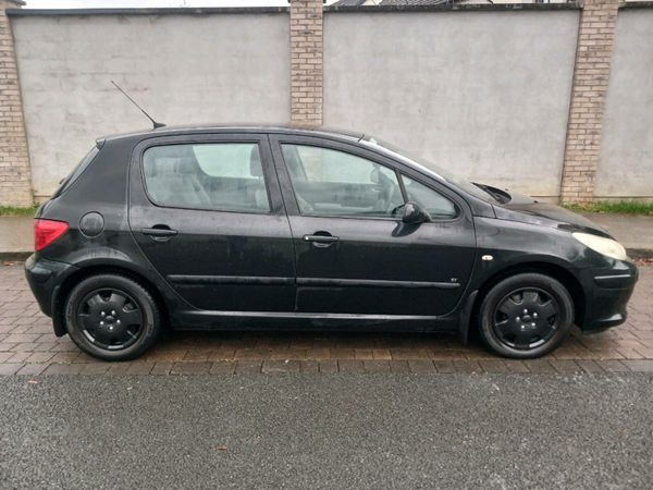 Peugeot 307 Hatchback, Petrol, 2007, Black