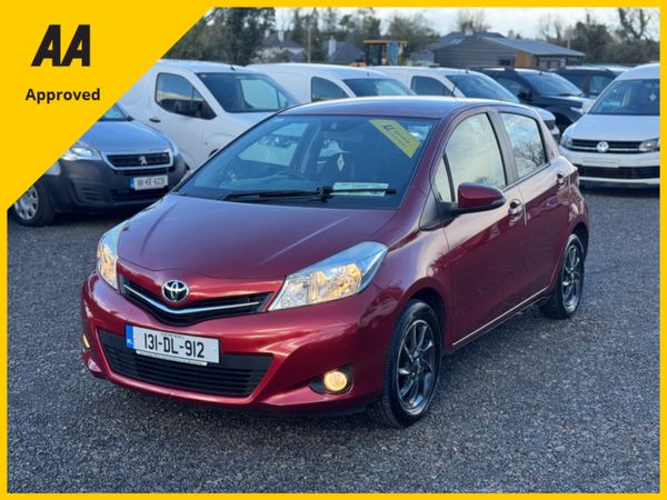 Toyota Yaris Hatchback, Petrol, 2013, Red