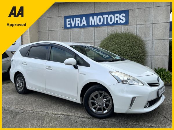 Toyota Prius MPV, Petrol Hybrid, 2014, White