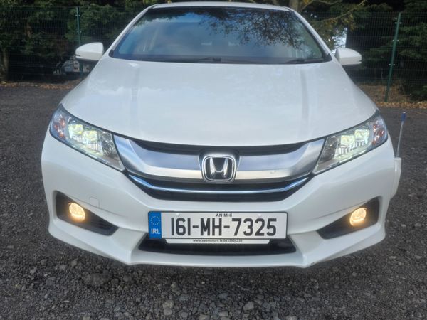 Toyota Prius Hatchback, Petrol Hybrid, 2022, Silver