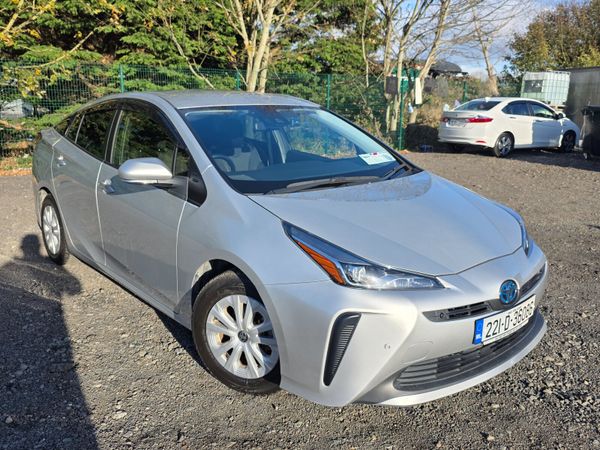 Toyota Prius Hatchback, Petrol Hybrid, 2022, Silver