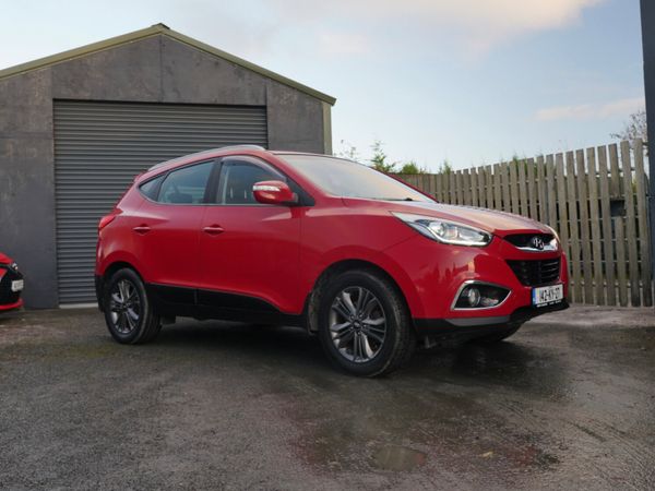 Hyundai ix35 SUV, Diesel, 2014, Red