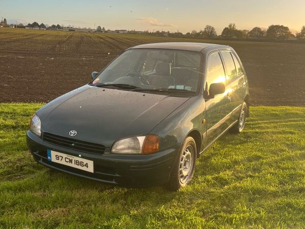 Toyota Starlet Hatchback, Petrol, 1997, Green