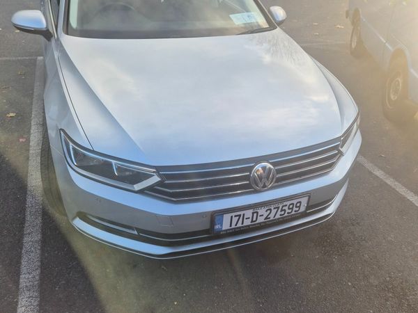 Volkswagen Passat Saloon, Diesel, 2017, Grey