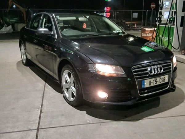 Nissan Qashqai Hatchback, Diesel, 2011, Red