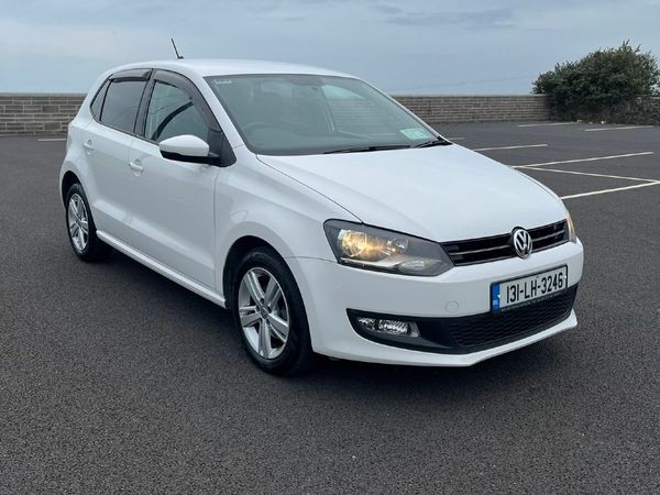 Volkswagen Polo Hatchback, Petrol, 2013, White