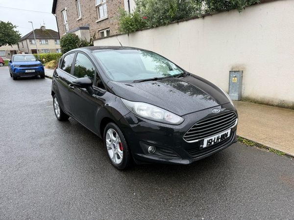 Ford Fiesta Hatchback, Petrol, 2015, Black