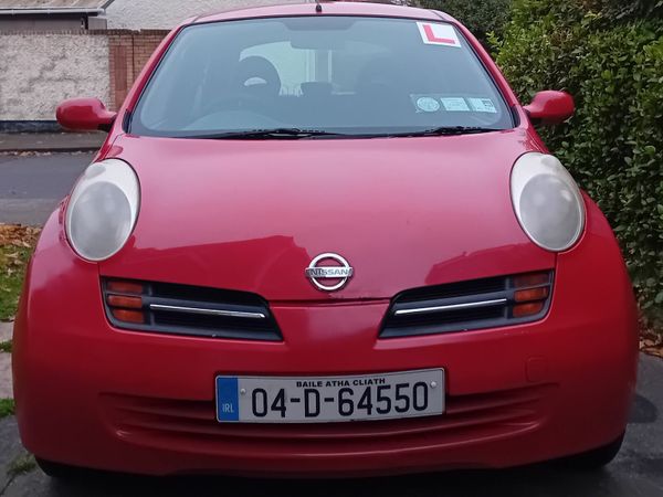 Nissan Micra Hatchback, Petrol, 2004, Red