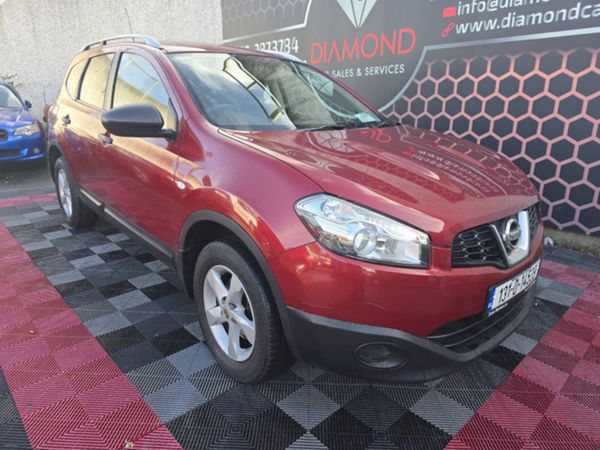 Nissan Qashqai+2 MPV, Diesel, 2013, Red