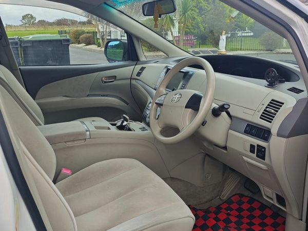 Toyota Estima MPV, Petrol Hybrid, 2011, White