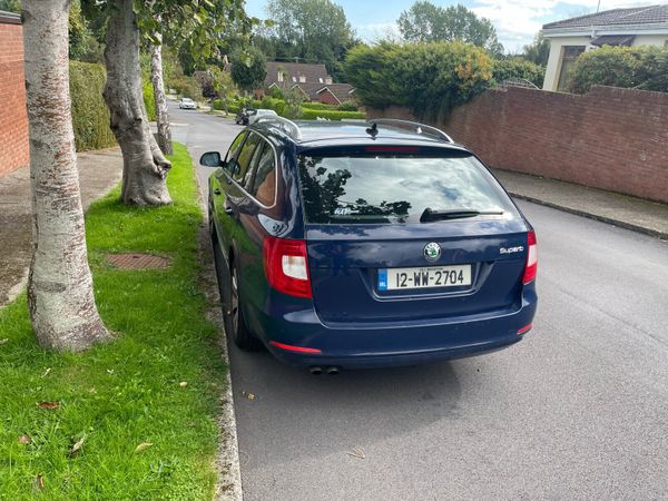 Skoda Superb Estate, Diesel, 2012, Blue