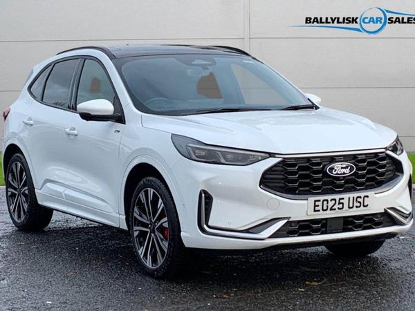 Ford Kuga , Petrol Plug-in Hybrid, 2025, White