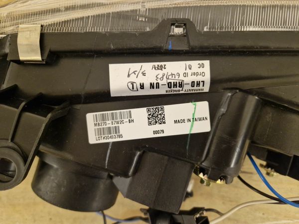 Mitsubishi Lancer Saloon, Petrol, 2000, Black