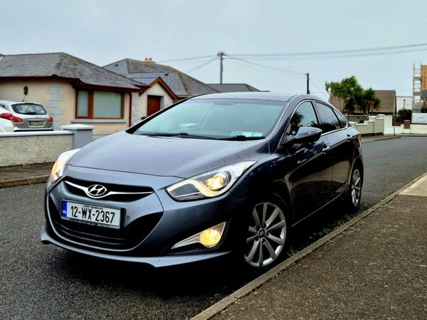 Hyundai i40 Saloon, Diesel, 2012, Silver