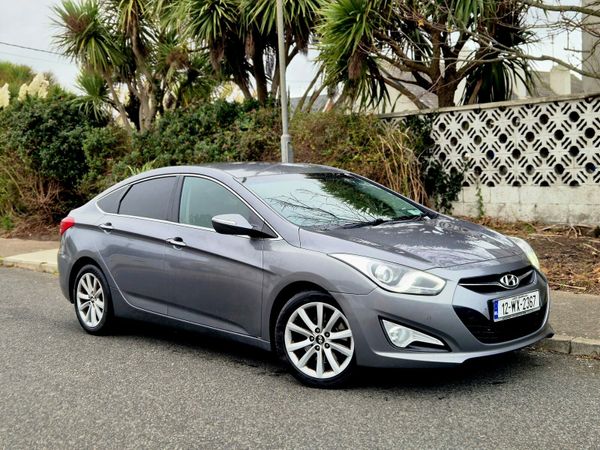 Hyundai i40 Saloon, Diesel, 2012, Silver