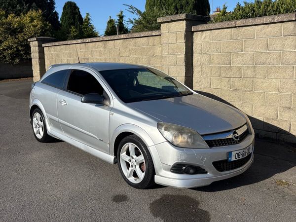 Opel Astra Hatchback, Diesel, 2008, Silver