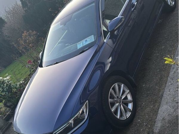 Volkswagen Passat Saloon, Diesel, 2019, Blue