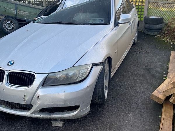 BMW 3-Series Saloon, Diesel, 2009, Silver
