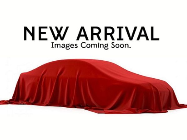 Volkswagen Golf Hatchback, Petrol, 2014, Silver