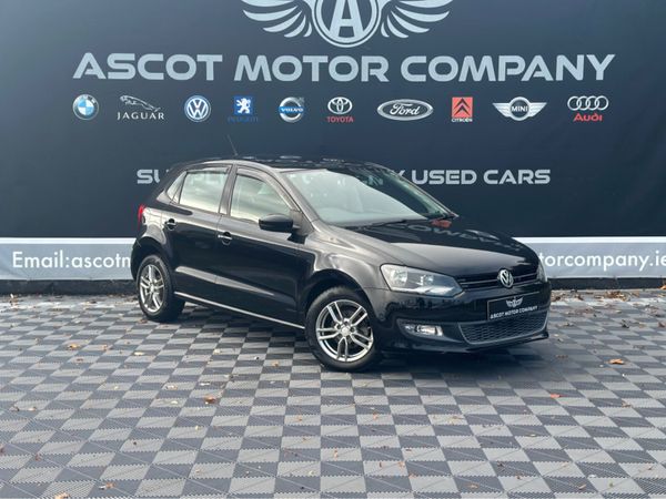 Volkswagen Polo Hatchback, Petrol, 2013, Black