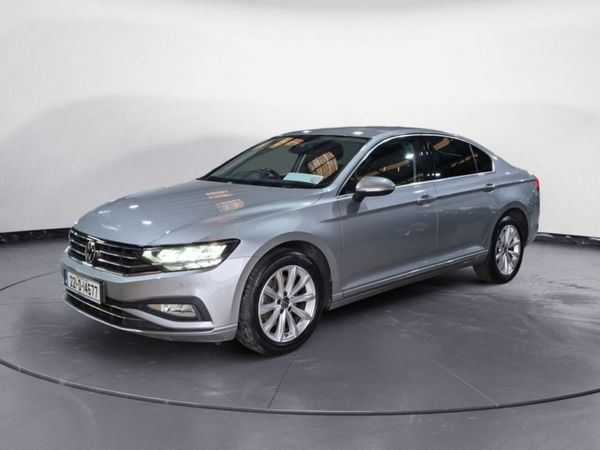 Volkswagen Passat Saloon, Diesel, 2022, Grey