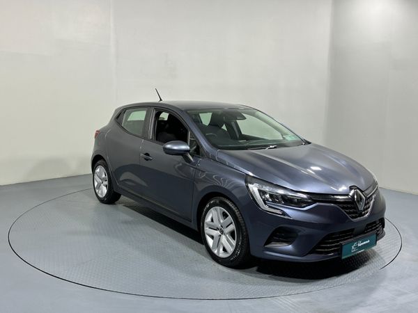 Renault Clio Hatchback, Petrol, 2022, Grey