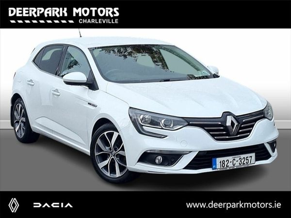 Renault Megane Hatchback, Diesel, 2018, White