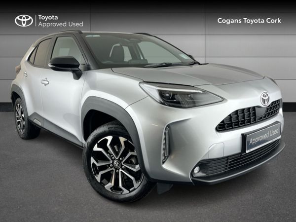 Toyota Yaris Cross Hatchback, Petrol Hybrid, 2025, Silver