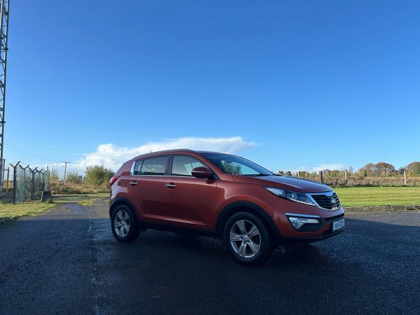 Kia Sportage SUV, Diesel, 2014, Orange