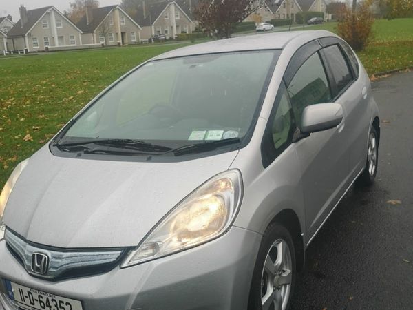 Honda Fit Hatchback, Petrol Hybrid, 2011, Silver