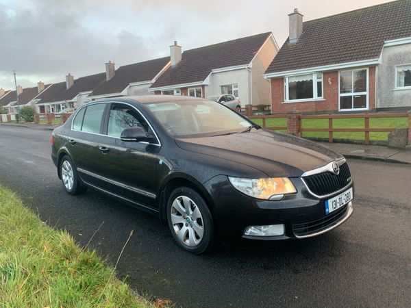 Skoda Superb Saloon, Diesel, 2013, Black