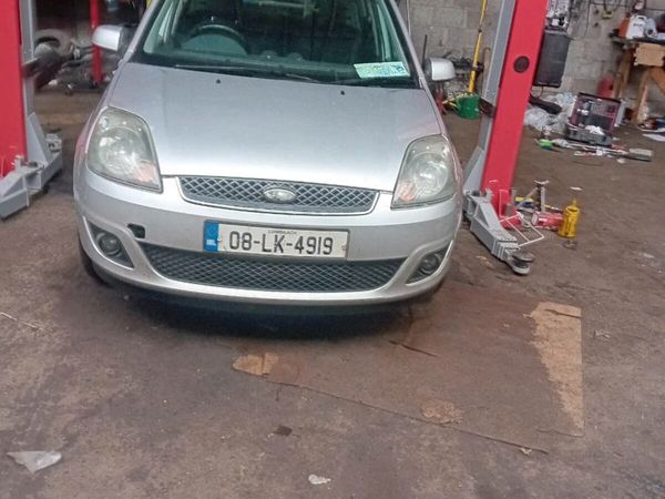 Ford Fiesta Hatchback, Petrol, 2008, Silver