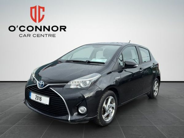 Toyota Yaris Hatchback, Petrol Hybrid, 2016, Black