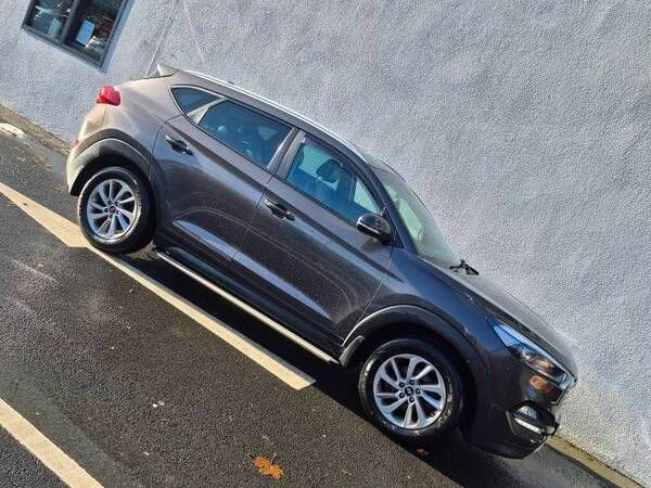 Hyundai Tucson SUV, Diesel, 2016, Bronze