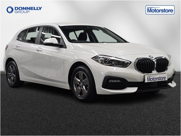 BMW 1-Series Hatchback, Diesel, 2023, White