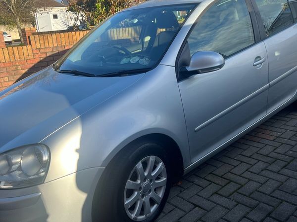 Volkswagen Golf Hatchback, Petrol, 2007, Silver