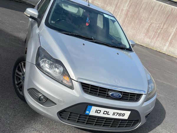 Ford Focus Hatchback, Diesel, 2010, Silver