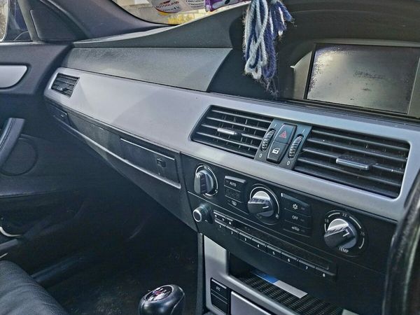 BMW 5-Series Saloon, Diesel, 2010, Blue