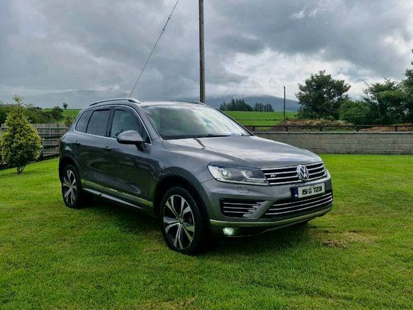 Volkswagen Touareg SUV, Diesel, 2015, Grey