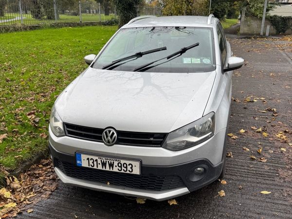 Volkswagen Polo Hatchback, Diesel, 2013, Silver