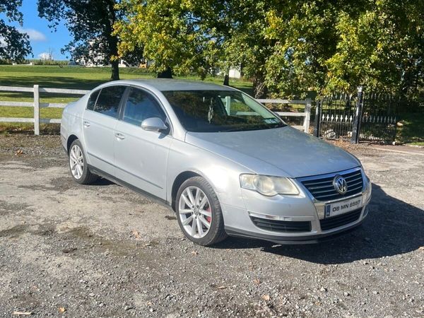 Volkswagen Passat Saloon, Diesel, 2008, Silver