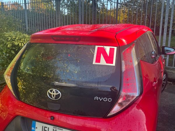 Toyota Aygo Hatchback, Petrol, 2015, Red