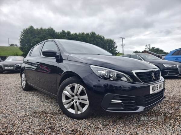 Peugeot 308 Hatchback, Diesel, 2019, Blue