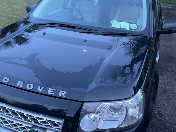 Land Rover Freelander SUV, Diesel, 2009, Black