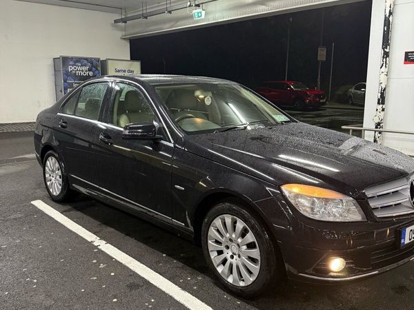 Mercedes-Benz C-Class Saloon, Diesel, 2009, Black